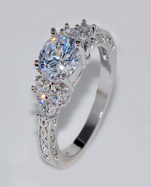 fashion cute female girls white round wedding ring luxury 925 sterling silver diamond ring promise engagement rings for women3000814, Slivery;golden
fashion cute female girls white round wedding ring luxury 925 sterling silver diamond ring promise engagement rings for women3000814, Slivery;golden