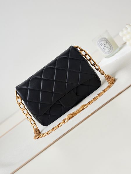 2023 new women's shoulder bag high-end quality cover bag chain is really beautiful workmanship strong capacity is very practical as4231
2023 new women's shoulder bag high-end quality cover bag chain is really beautiful workmanship strong capacity is very practical as4231