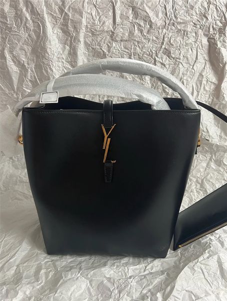 designer bag shiny leather bucket bag shoulder bags women bags crossbody tote 2-in-1 mini purse luxurys handbags
designer bag shiny leather bucket bag shoulder bags women bags crossbody tote 2-in-1 mini purse luxurys handbags