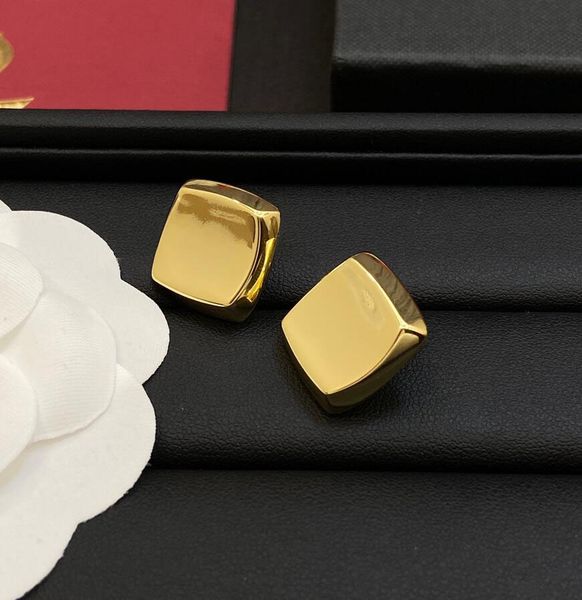 ins style irregular square stud earrings designer jewelry luxury 18k gold plated y earring for lady women studs wedding party with box, Golden;silver
ins style irregular square stud earrings designer jewelry luxury 18k gold plated y earring for lady women studs wedding party with box, Golden;silver