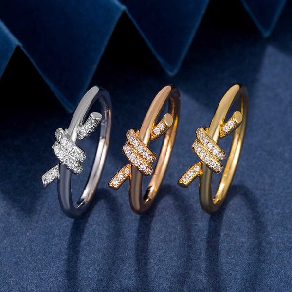 designer new s925 sterling silver t-knot knot ring women's rope bow high version luxury sense
designer new s925 sterling silver t-knot knot ring women's rope bow high version luxury sense