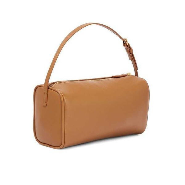 designer bags leather bag large capacity shoulder cowhide hand mother lichee grain head layer bucketclassic tote bag the row a04r
designer bags leather bag large capacity shoulder cowhide hand mother lichee grain head layer bucketclassic tote bag the row a04r
