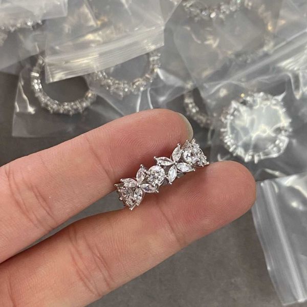 high-quality tiffay full diamond horse eye ring 925 sterling silver inlaid with high carbon celebrity light luxury fashion women's adva
high-quality tiffay full diamond horse eye ring 925 sterling silver inlaid with high carbon celebrity light luxury fashion women's adva