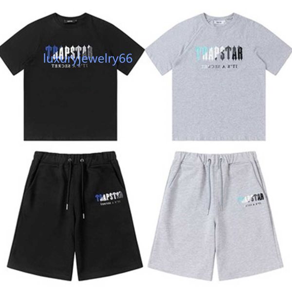 men's t-shirts 23ss summer trapstar man designers clothes mens women short t shirts tracksuit tees or shorts sport t-shirt high street, White;black
men's t-shirts 23ss summer trapstar man designers clothes mens women short t shirts tracksuit tees or shorts sport t-shirt high street, White;black