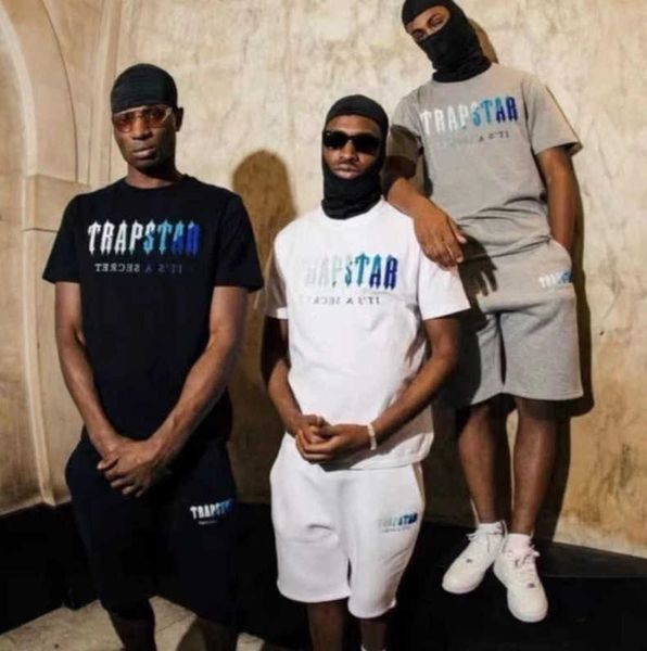 trapstar embroidery t shirt shorts mens sweatshirt designer tshirt pants set oversize summer cotton tshirts men woman tracksuits tracksuit d, White;black
trapstar embroidery t shirt shorts mens sweatshirt designer tshirt pants set oversize summer cotton tshirts men woman tracksuits tracksuit d, White;black