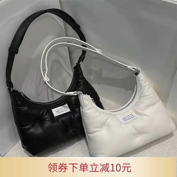 argiela mm6 majira totes hangbag glam slam hobo women's sheepskin style leather cloud bag single shoulder underarm bag w7cz
argiela mm6 majira totes hangbag glam slam hobo women's sheepskin style leather cloud bag single shoulder underarm bag w7cz