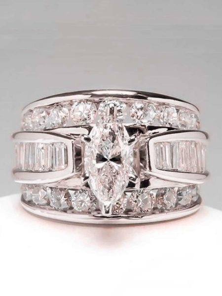 women's fashion accessories 1 pc fashion cubic zirconia ring for women for valentine's day gift wedding party jewelry, Silver
women's fashion accessories 1 pc fashion cubic zirconia ring for women for valentine's day gift wedding party jewelry, Silver