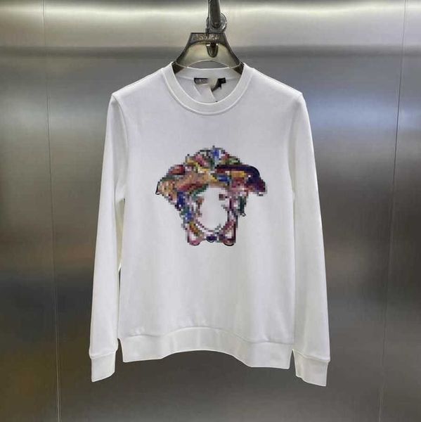 2023 designer versage hoodies vercace graffiti hoodie autumn and winter classic button hooded pullover sweater loose casual printed 5xl whit, Black
2023 designer versage hoodies vercace graffiti hoodie autumn and winter classic button hooded pullover sweater loose casual printed 5xl whit, Black