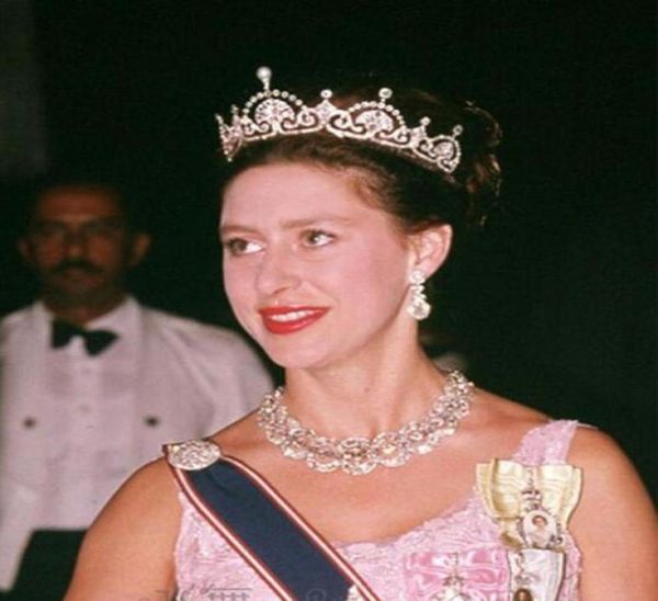 crowns european classical gold crown party crowns beauty pageant tiaras wedding bridal crowns tiaras hair accessories4970327, Silver
crowns european classical gold crown party crowns beauty pageant tiaras wedding bridal crowns tiaras hair accessories4970327, Silver