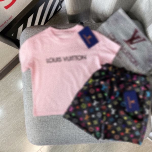 two piece set kids clothes baby clothes kids designer t-shirts girls boys short sleeved shorts a 8 color style luxury brand summer size100cm, White
two piece set kids clothes baby clothes kids designer t-shirts girls boys short sleeved shorts a 8 color style luxury brand summer size100cm, White