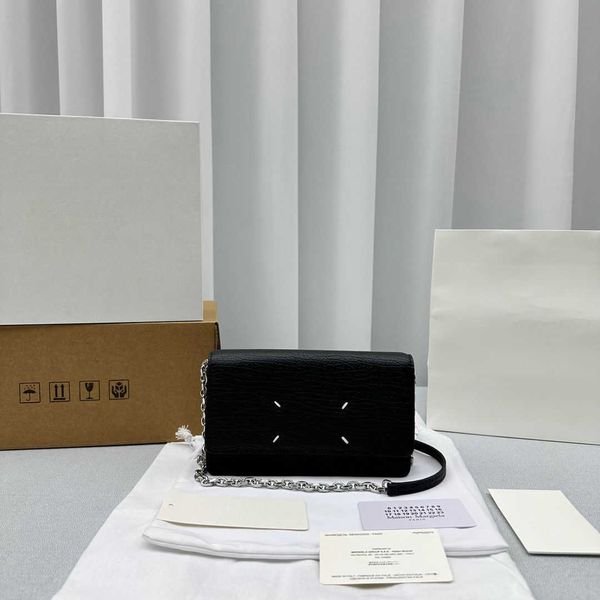 luxuries designers bag margiela magilla men and women's mm6 sheepskin cross-body shoulder waist bag chest bag cloud bag 7sgn
luxuries designers bag margiela magilla men and women's mm6 sheepskin cross-body shoulder waist bag chest bag cloud bag 7sgn