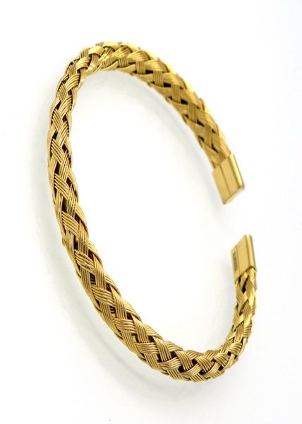 wholesale luxury stainless steel twisted chain cable bracelet men gold plated open cuff bracelets bangles plait jewelry4561405, Golden;silver
wholesale luxury stainless steel twisted chain cable bracelet men gold plated open cuff bracelets bangles plait jewelry4561405, Golden;silver