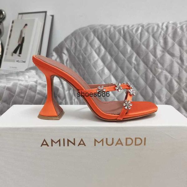 amina muaddi gladiator sandals women slip on stiletto slippers crystal flower designer high heel slides luxury brand summer outdoor shoes fo, Black
amina muaddi gladiator sandals women slip on stiletto slippers crystal flower designer high heel slides luxury brand summer outdoor shoes fo, Black