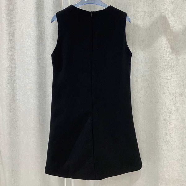 summer ladies black round neck letter printed bow sleeveless dress, a-type skirt high waist line simple casual, polyester fabric wrinkle res, Black;gray
summer ladies black round neck letter printed bow sleeveless dress, a-type skirt high waist line simple casual, polyester fabric wrinkle res, Black;gray