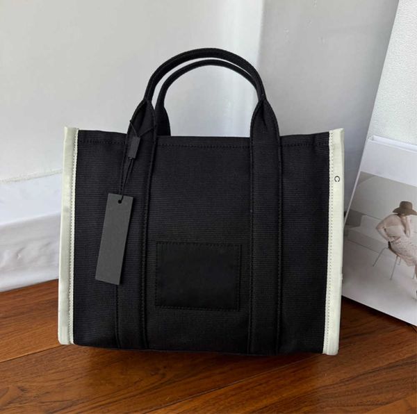 high-quality handbag women's bag big designer one shoulder shopping jacquard canvas commuting casual everything portable crossbody tote
high-quality handbag women's bag big designer one shoulder shopping jacquard canvas commuting casual everything portable crossbody tote
