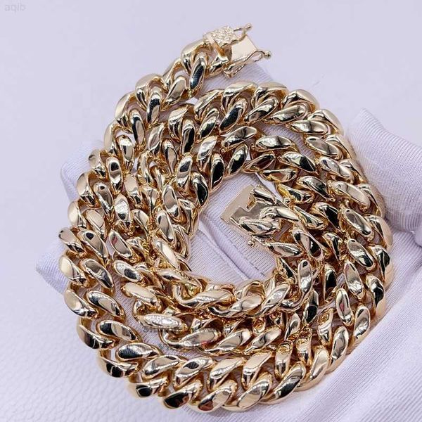 ready to ship plain design hip hop 231 gram 14mm 20" solid 14k gold cuban chain, Silver
ready to ship plain design hip hop 231 gram 14mm 20" solid 14k gold cuban chain, Silver