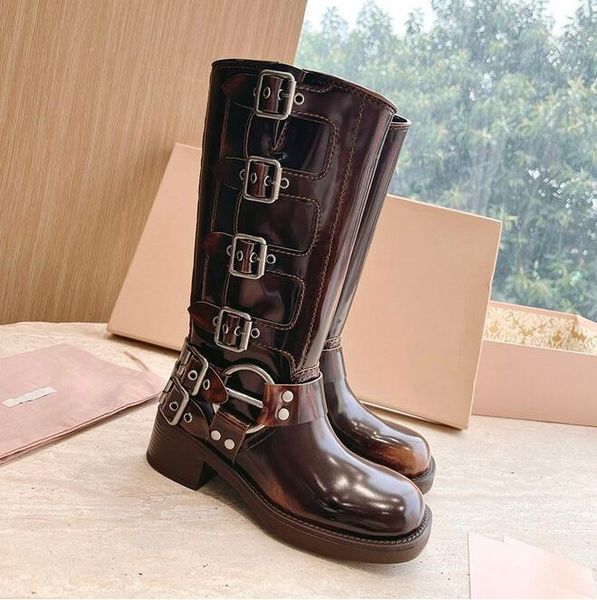 cagole lambskin leather knee-high boots stud buckle embellished side zip shoes pointed toe stiletto tall boot luxury designers shoe for wome, Black
cagole lambskin leather knee-high boots stud buckle embellished side zip shoes pointed toe stiletto tall boot luxury designers shoe for wome, Black