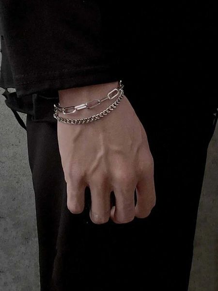 1pc fashionable zinc alloy minimalist layered bracelet for men for daily decoration, Golden;silver
1pc fashionable zinc alloy minimalist layered bracelet for men for daily decoration, Golden;silver