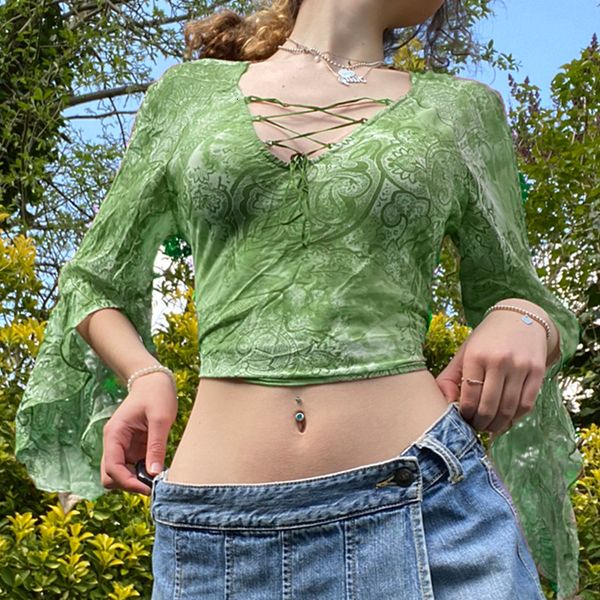 women's t-shirt y2k aesthetic retro grunge t-shirt women slit flare long sleeve lace up v-neck pullovers frill mesh autumn e girl hara, White
women's t-shirt y2k aesthetic retro grunge t-shirt women slit flare long sleeve lace up v-neck pullovers frill mesh autumn e girl hara, White