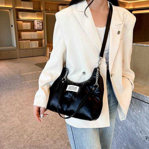 luxuries designers bag margiela magilla men and women's mm6 sheepskin cross-body shoulder waist bag chest bag cloud bag sowc
luxuries designers bag margiela magilla men and women's mm6 sheepskin cross-body shoulder waist bag chest bag cloud bag sowc