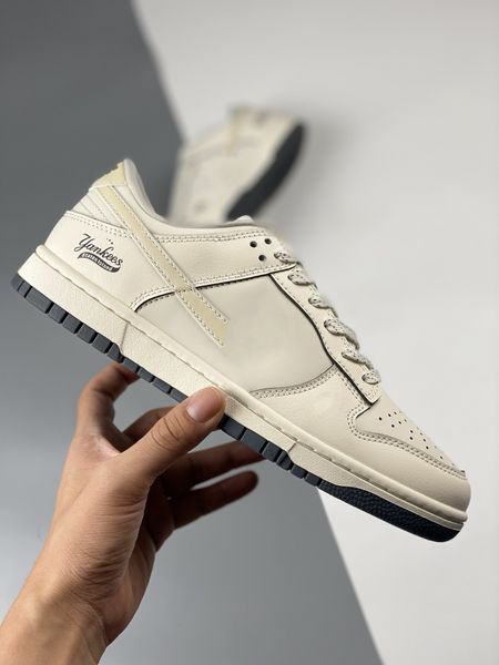 the skateboarder duks low cement gray white men women 2023 holidays lifestyle streetwear
the skateboarder duks low cement gray white men women 2023 holidays lifestyle streetwear