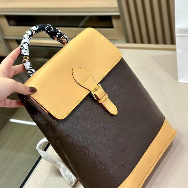 women backpack luxury brand school bags fashion printed ladies bag large capacity genuine leather springs backpack
women backpack luxury brand school bags fashion printed ladies bag large capacity genuine leather springs backpack