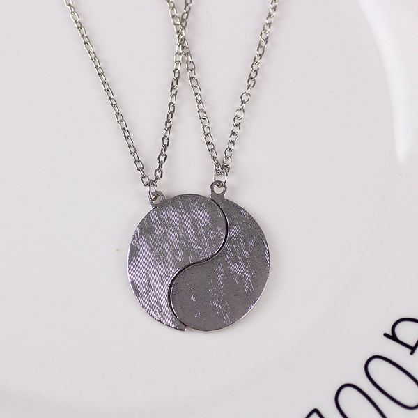 selling yin and yang stitching alloy two petals pisces couple pendant necklace fashion jewelry accessories birthday gift, Silver
selling yin and yang stitching alloy two petals pisces couple pendant necklace fashion jewelry accessories birthday gift, Silver