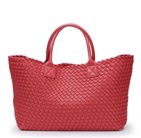 luxury handbag designer bag the tote bag shouder crossbody bags leather women bag braid leather bags handbag designer lady clutch purse shou
luxury handbag designer bag the tote bag shouder crossbody bags leather women bag braid leather bags handbag designer lady clutch purse shou