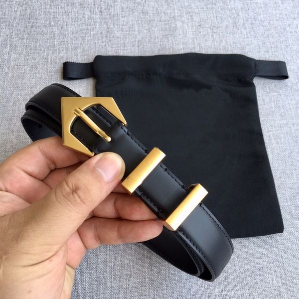 high-quality double-sided 100% cowhide arc de triomphe belt women's fashion all-match genuine leather simple belt clothing accessories, Black;brown
high-quality double-sided 100% cowhide arc de triomphe belt women's fashion all-match genuine leather simple belt clothing accessories, Black;brown