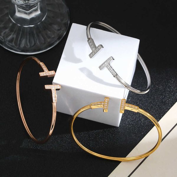 double-t classic diamond opening for women japanese and korean version simple design small temperament light luxury fashionable bracelet new, Golden;silver
double-t classic diamond opening for women japanese and korean version simple design small temperament light luxury fashionable bracelet new, Golden;silver