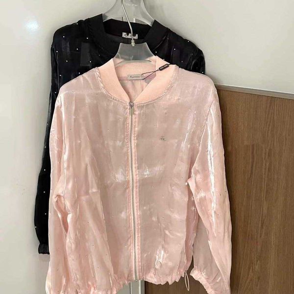 summer ladies small round neck letter print casual loose sunscreen coat, fiber fabric comfortable quick drying does not shrink, loose casual, Black;brown
summer ladies small round neck letter print casual loose sunscreen coat, fiber fabric comfortable quick drying does not shrink, loose casual, Black;brown
