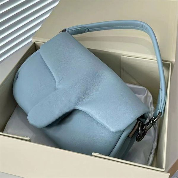 fashion trendy designer tabby pillow shoulder bags balck pink leather pursrs crossbody wonwen flap bacchus shopping cloud bag 26 cross body
fashion trendy designer tabby pillow shoulder bags balck pink leather pursrs crossbody wonwen flap bacchus shopping cloud bag 26 cross body