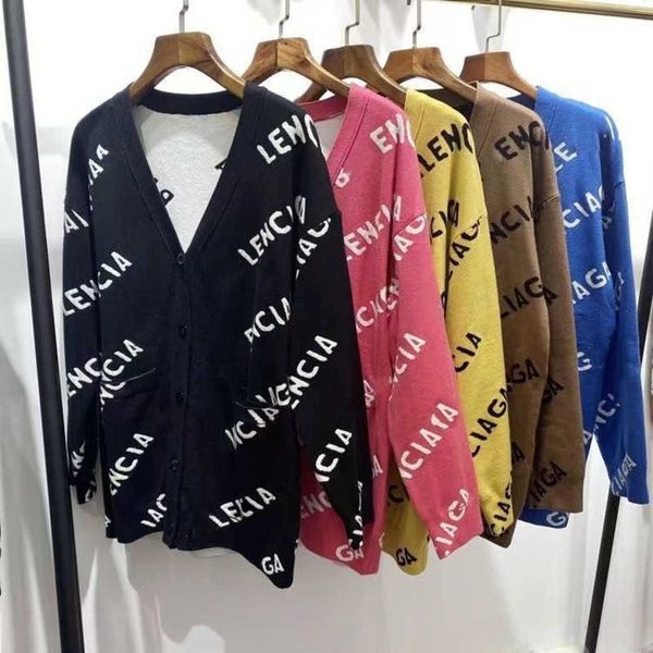 fashion brand sweater womens v-neck r sweaters luxury brand knitwear long sleeve cardigan knit shirt, White;black
fashion brand sweater womens v-neck r sweaters luxury brand knitwear long sleeve cardigan knit shirt, White;black