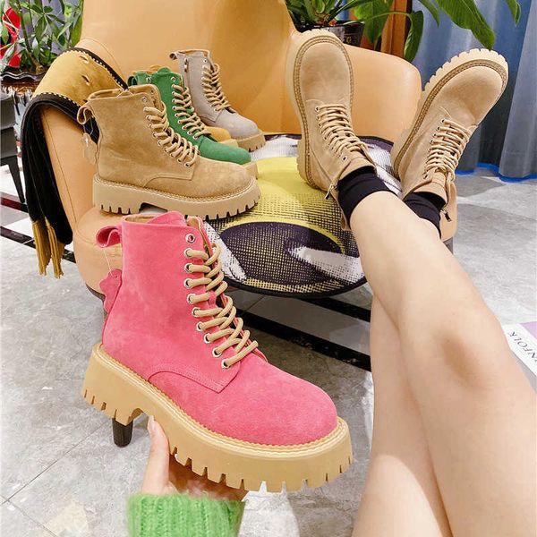 women's suede shoes korean edition lace up yellow boots outdoor motorcycle short sleeve flat bottom work clothes 230720, Black
women's suede shoes korean edition lace up yellow boots outdoor motorcycle short sleeve flat bottom work clothes 230720, Black
