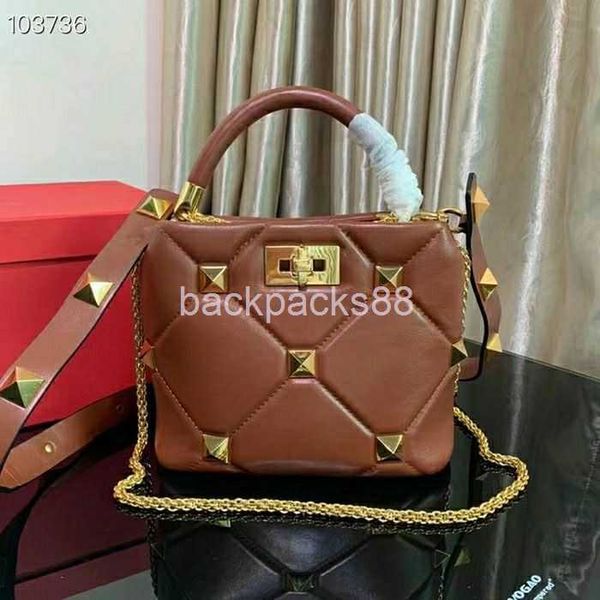 bags handbag women color quilted luxurys designer stitching outline diamond pattern portable shoulder women's chain tote bag i8fr
bags handbag women color quilted luxurys designer stitching outline diamond pattern portable shoulder women's chain tote bag i8fr
