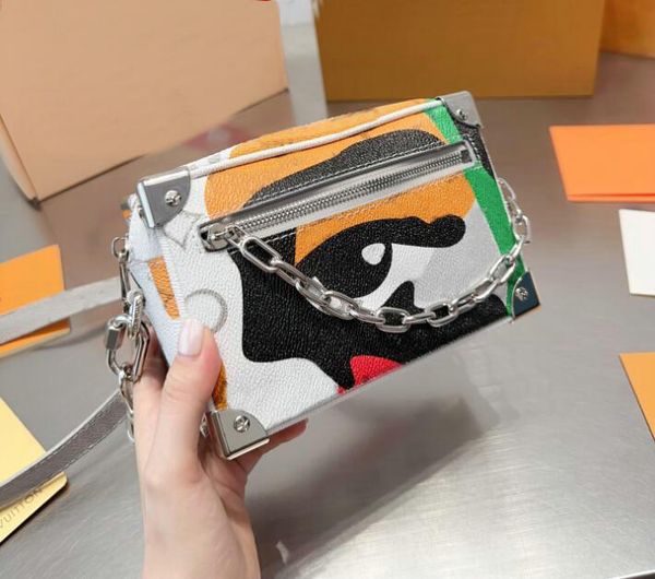 women designer shoulder bag luxury leather chain tote handbag famous camera small crossbody bag box bags
women designer shoulder bag luxury leather chain tote handbag famous camera small crossbody bag box bags