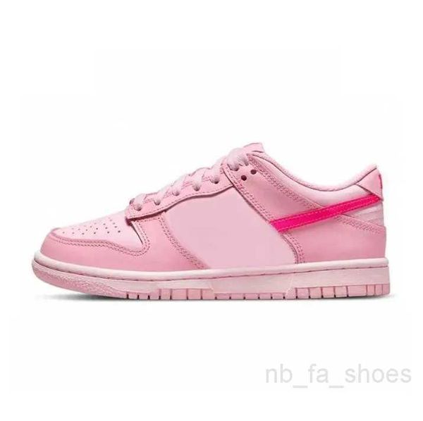 dunks low triple pink shoes sb dh9765-600 sneakers from women and men us size 5-13 eur 36-47
dunks low triple pink shoes sb dh9765-600 sneakers from women and men us size 5-13 eur 36-47