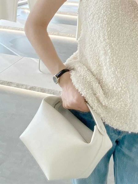 designer the row leather large capacity totes bag minimalist leather bucket shoulder bag 3pun
designer the row leather large capacity totes bag minimalist leather bucket shoulder bag 3pun