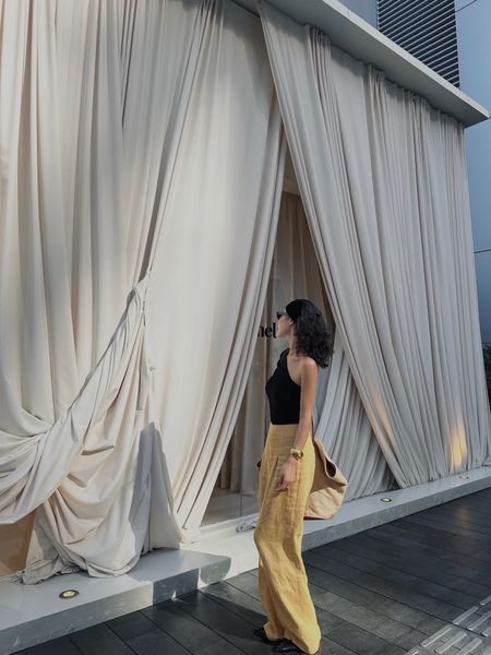 women casual pants designer pants luxury trousers women high waisted straight leg hole wide leg trendy 23 latest women's new high waist, Black;white
women casual pants designer pants luxury trousers women high waisted straight leg hole wide leg trendy 23 latest women's new high waist, Black;white