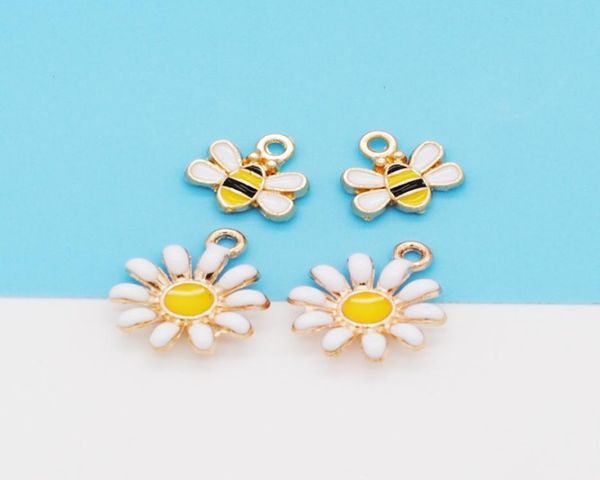 zinc alloy metal cute bee shape enamel charms fashion earring bracelet making pendants9564276, Bronze;silver
zinc alloy metal cute bee shape enamel charms fashion earring bracelet making pendants9564276, Bronze;silver