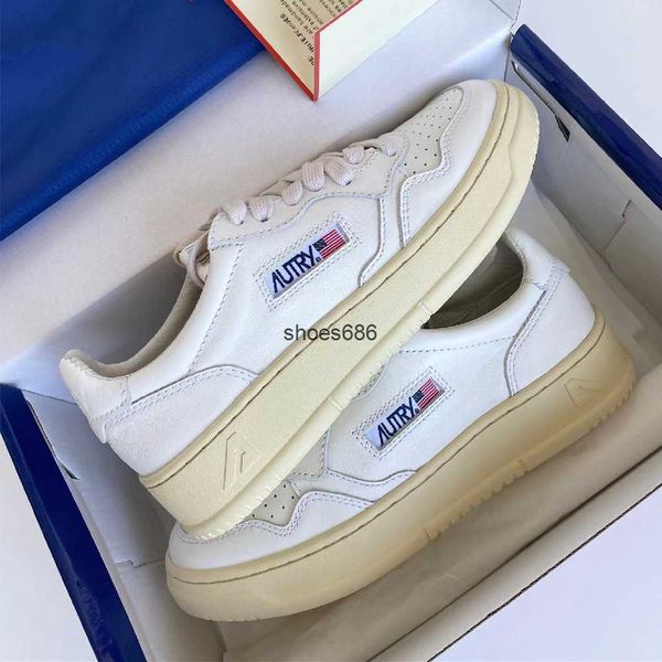 pure original autry cowhide lace up small white shoes with punched and hollowed out casual board shoes low heeled women's shoes, Black
pure original autry cowhide lace up small white shoes with punched and hollowed out casual board shoes low heeled women's shoes, Black