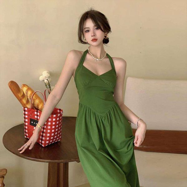 green halter dress for women summer french retro hepburn style slim waist, Black;gray
green halter dress for women summer french retro hepburn style slim waist, Black;gray