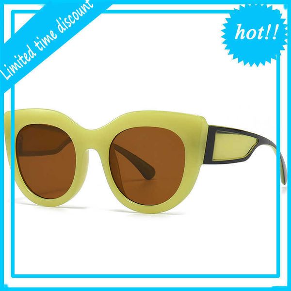 designer brand vintage sunglasses uv400 new fashion travel sunscreen women's sunglass trend advanced sense popular women, White;black
designer brand vintage sunglasses uv400 new fashion travel sunscreen women's sunglass trend advanced sense popular women, White;black