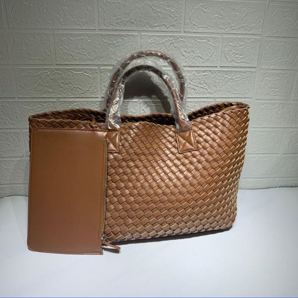 luxury handbag designer bag the tote bag shouder crossbody bags leather women bag braid leather bags handbag designer lady clutch purse shou
luxury handbag designer bag the tote bag shouder crossbody bags leather women bag braid leather bags handbag designer lady clutch purse shou