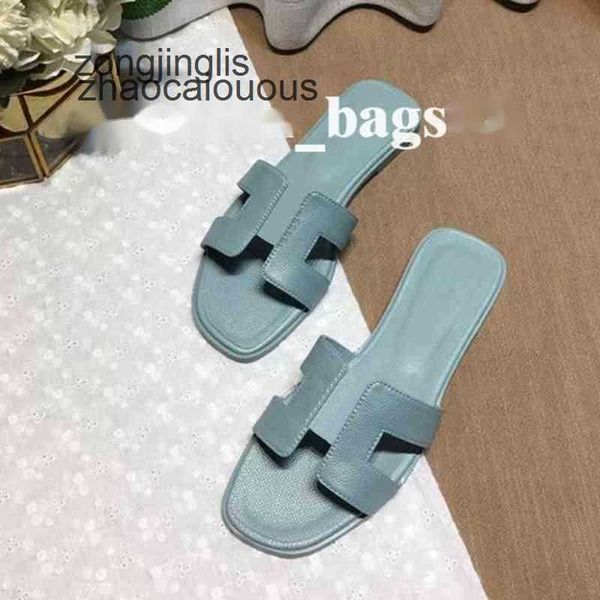 classic h designer brand oran sandal slippers famous women slipper shoes bear beacflat heel summer fashion outdoor flops leatlady slides sho
classic h designer brand oran sandal slippers famous women slipper shoes bear beacflat heel summer fashion outdoor flops leatlady slides sho