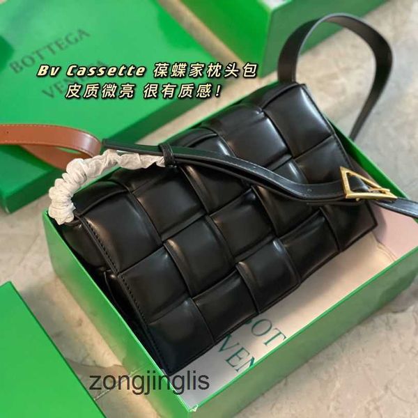 bag 2023 designer bags botteges pillow woven venetas shoulder one large cassettes cloud cross leisure small square r940
bag 2023 designer bags botteges pillow woven venetas shoulder one large cassettes cloud cross leisure small square r940
