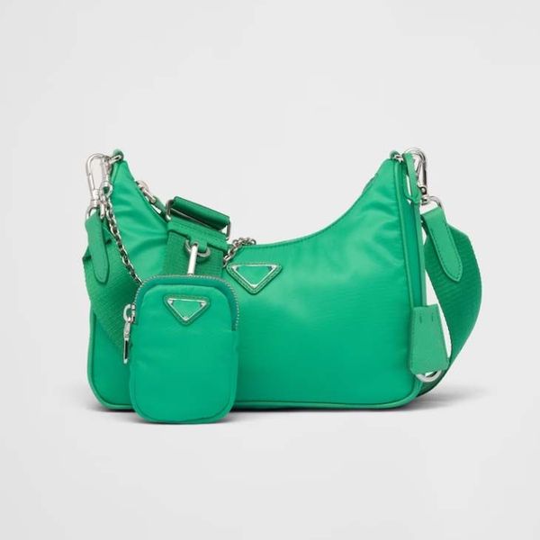 shoulder bags luxurys handbags designer bag shoulder bag detachable metal chain shoulder strap zipper pulls into nylon lining designe gracef
shoulder bags luxurys handbags designer bag shoulder bag detachable metal chain shoulder strap zipper pulls into nylon lining designe gracef