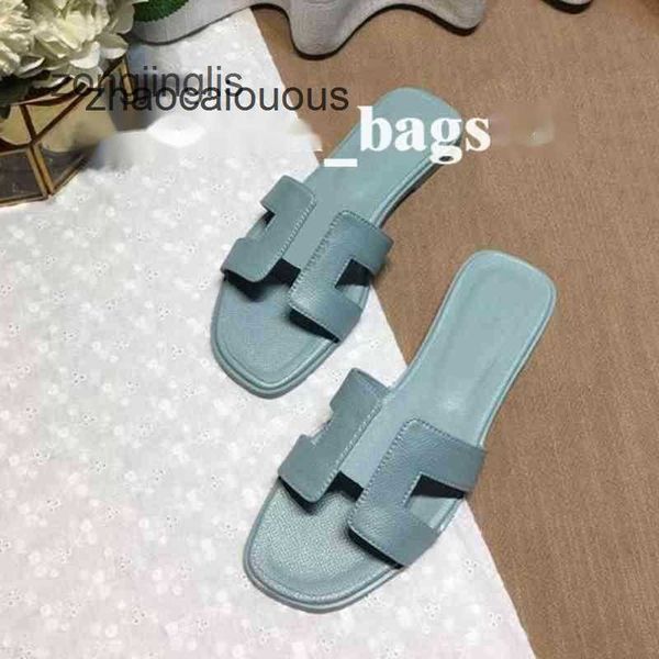 oran famous h brand shoes slippers women slipperbear sandal classic designer beacflat heel summer fashion outdoor flops leatlady slides shoe
oran famous h brand shoes slippers women slipperbear sandal classic designer beacflat heel summer fashion outdoor flops leatlady slides shoe