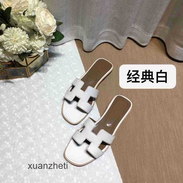 color shoes versatile slippers oran women's designer bear sandal summer slipper matching leather one line for tourism wear flat bottome
color shoes versatile slippers oran women's designer bear sandal summer slipper matching leather one line for tourism wear flat bottome