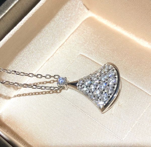 diamond necklace designer necklace for woman necklaces set with 18k gold plated highest quality gold necklace heart necklace moissanite chai, Silver
diamond necklace designer necklace for woman necklaces set with 18k gold plated highest quality gold necklace heart necklace moissanite chai, Silver